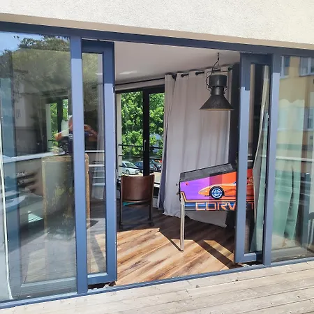 Big Windows Apartment Prag