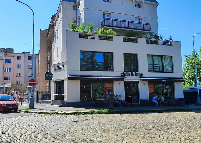 Apartment Big Windows