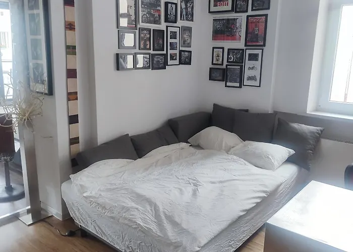 Apartment Big Windows *